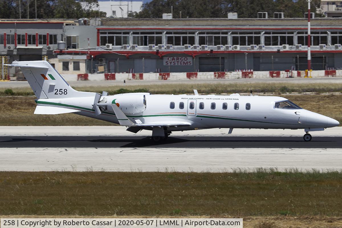 258, 2003 Learjet 45 C/N 45-234, Runway 13