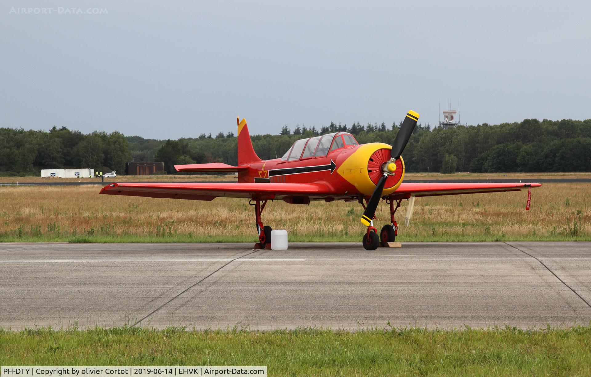 PH-DTY, 1986 Bacau Yak-52 C/N 866811, 2019 airshow
