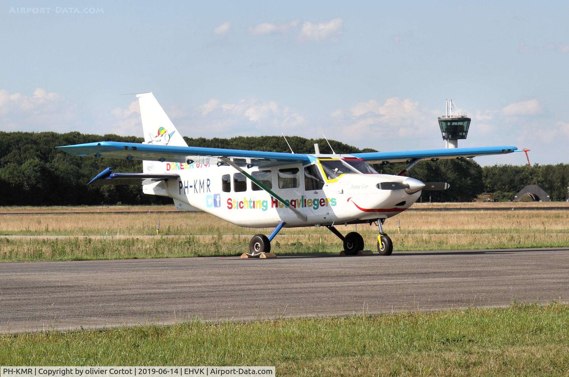 PH-KMR, 2005 Gippsland GA-8 Airvan C/N GA8-05-084, 2019 airshow