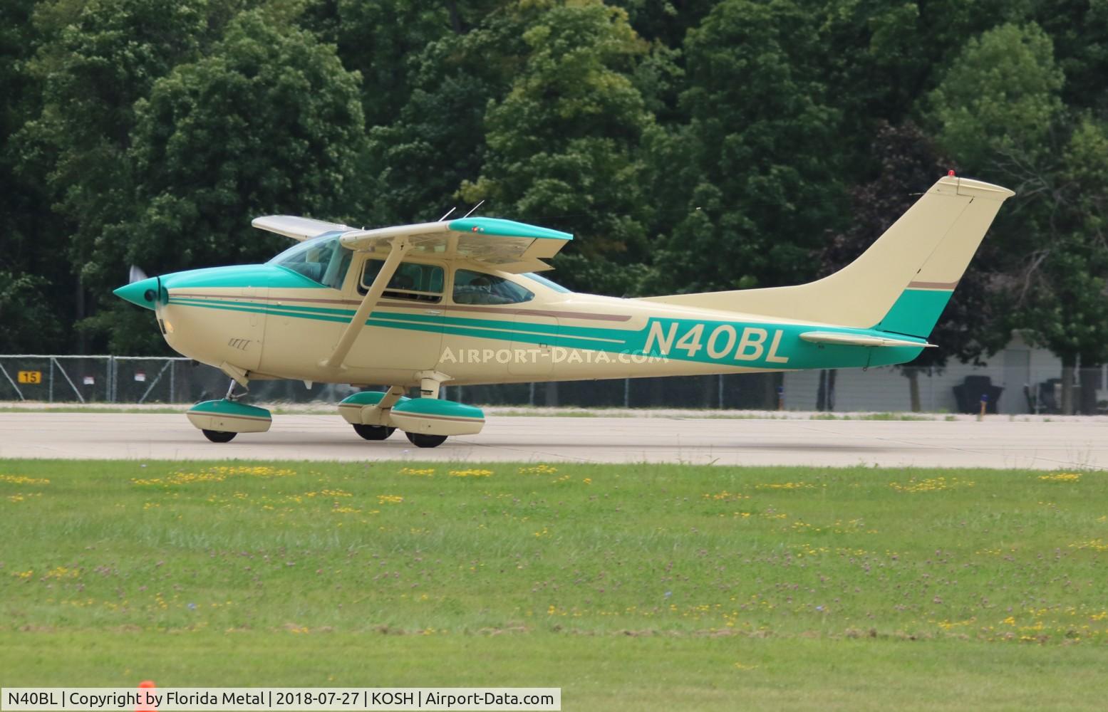 N40BL, 1975 Cessna 182P Skylane C/N 18264088, Air Venture 2018
