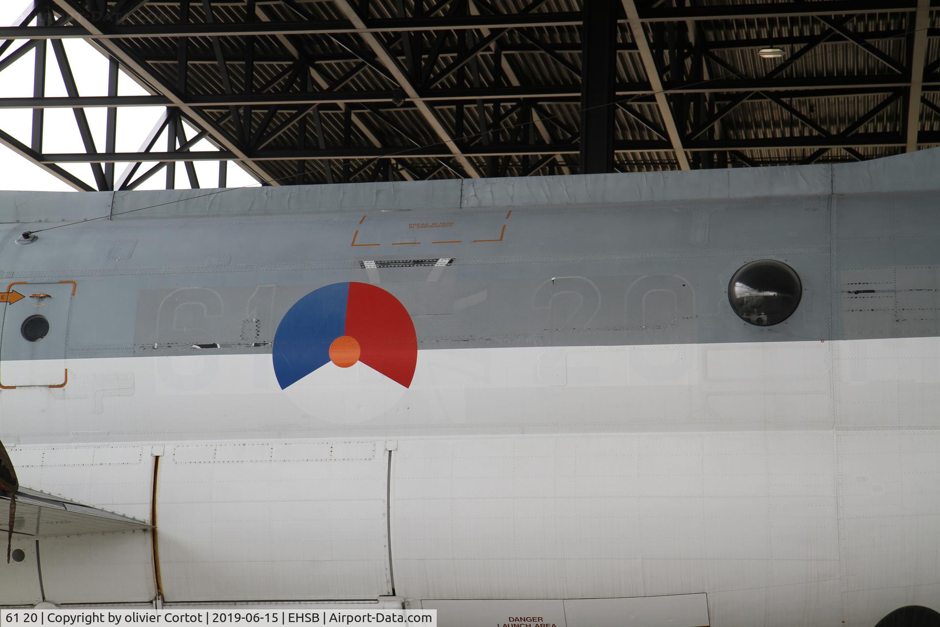 61 20, Breguet 1150 Atlantic C/N 60, you can see the german markings under the dutch roundel
