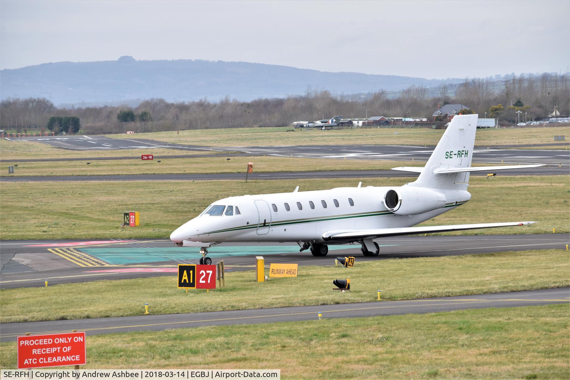 SE-RFH, 2006 Cessna 680 Citation Sovereign C/N 680-0059, at Gloucestershire Airport.