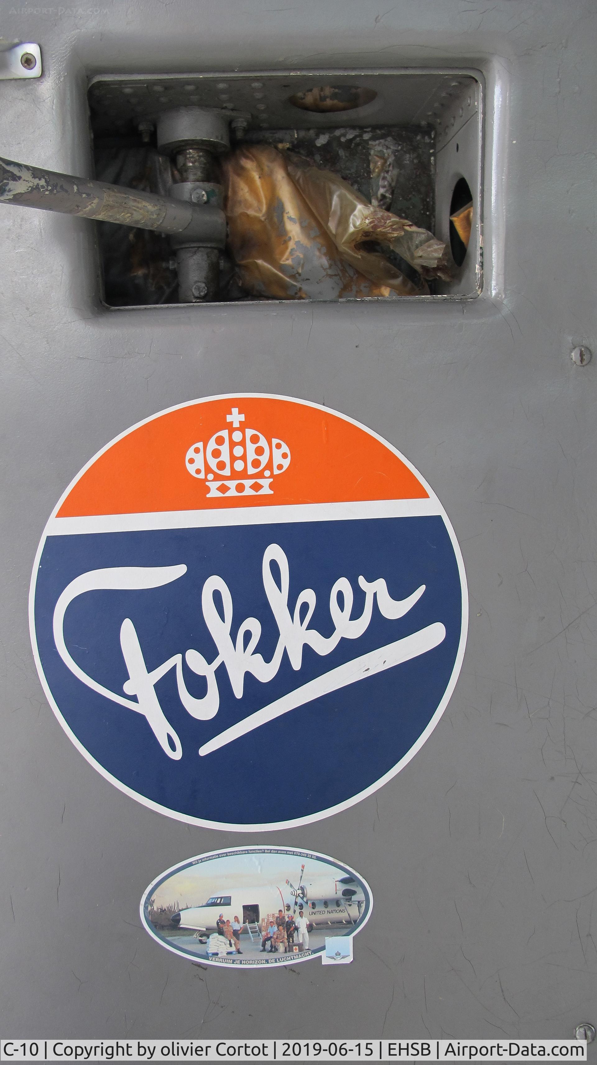 C-10, 1960 Fokker F-27-300M Troopship C/N 10160, the fokker logo on the aircraft