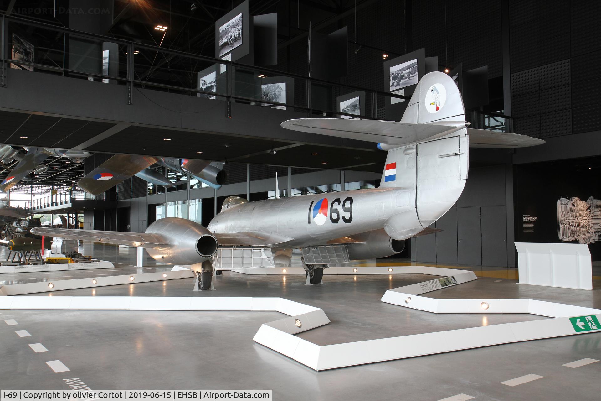 I-69, Gloster Meteor F.4 C/N Not found VZ409/I-69, 2019