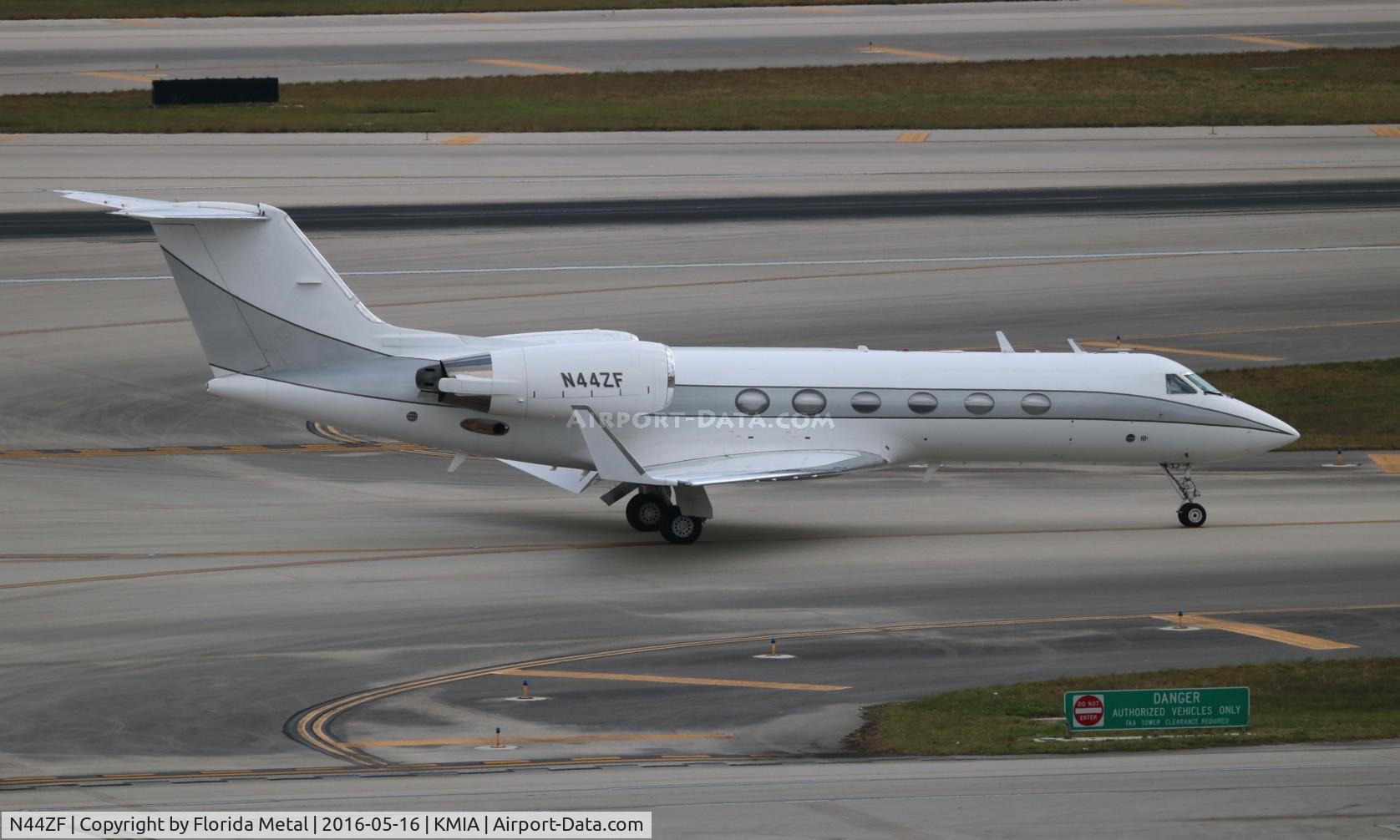 N44ZF, 1987 Gulfstream Aerospace G-IV C/N 1029, MIA 2016