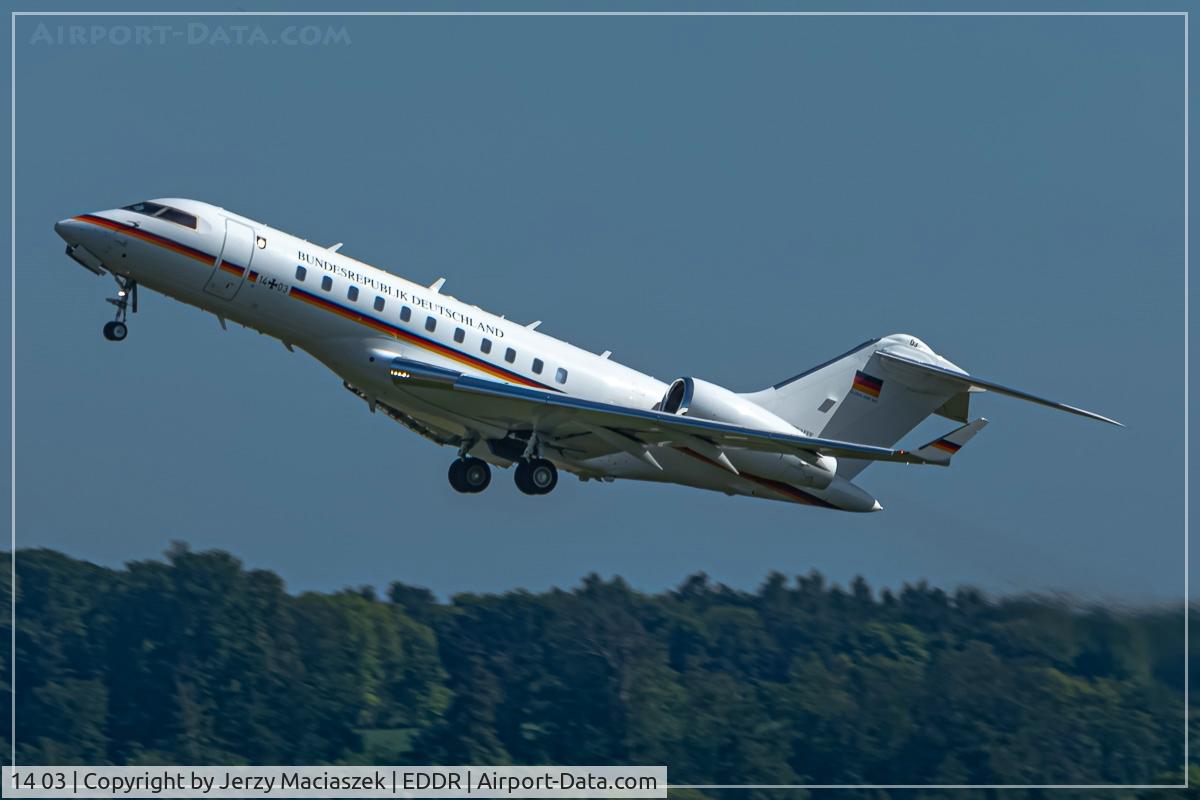 14 03, 2010 Bombardier BD-700-1A11 Global 5000 C/N 9411, Bombardier BD-700-1A11 Global Express, c/n: 9411