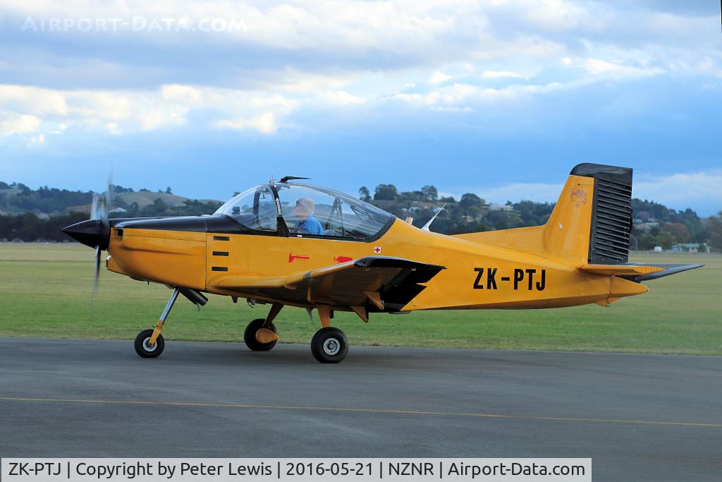ZK-PTJ, 1998 Pacific Aerospace CT/4E Airtrainer C/N 209, Alleasing NZ Ltd., Napier