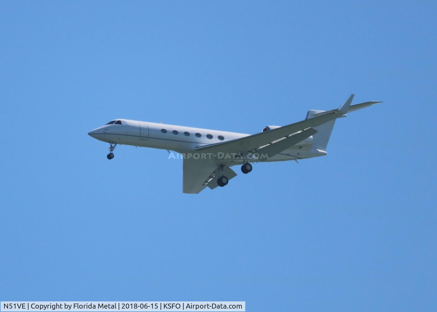 N51VE, 1999 Gulfstream Aerospace G-V C/N 586, SFO 2018