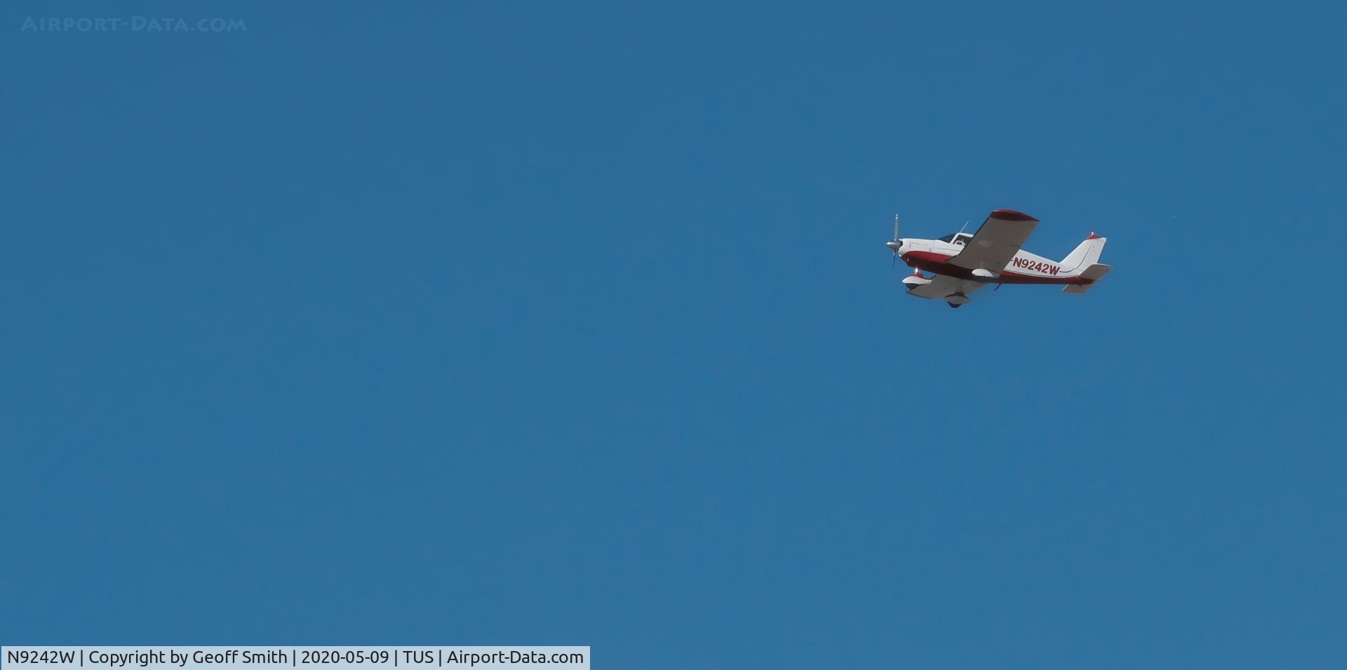 N9242W, 1967 Piper PA-28-235 C/N 28-10912, 1967 Piper PA-28-235