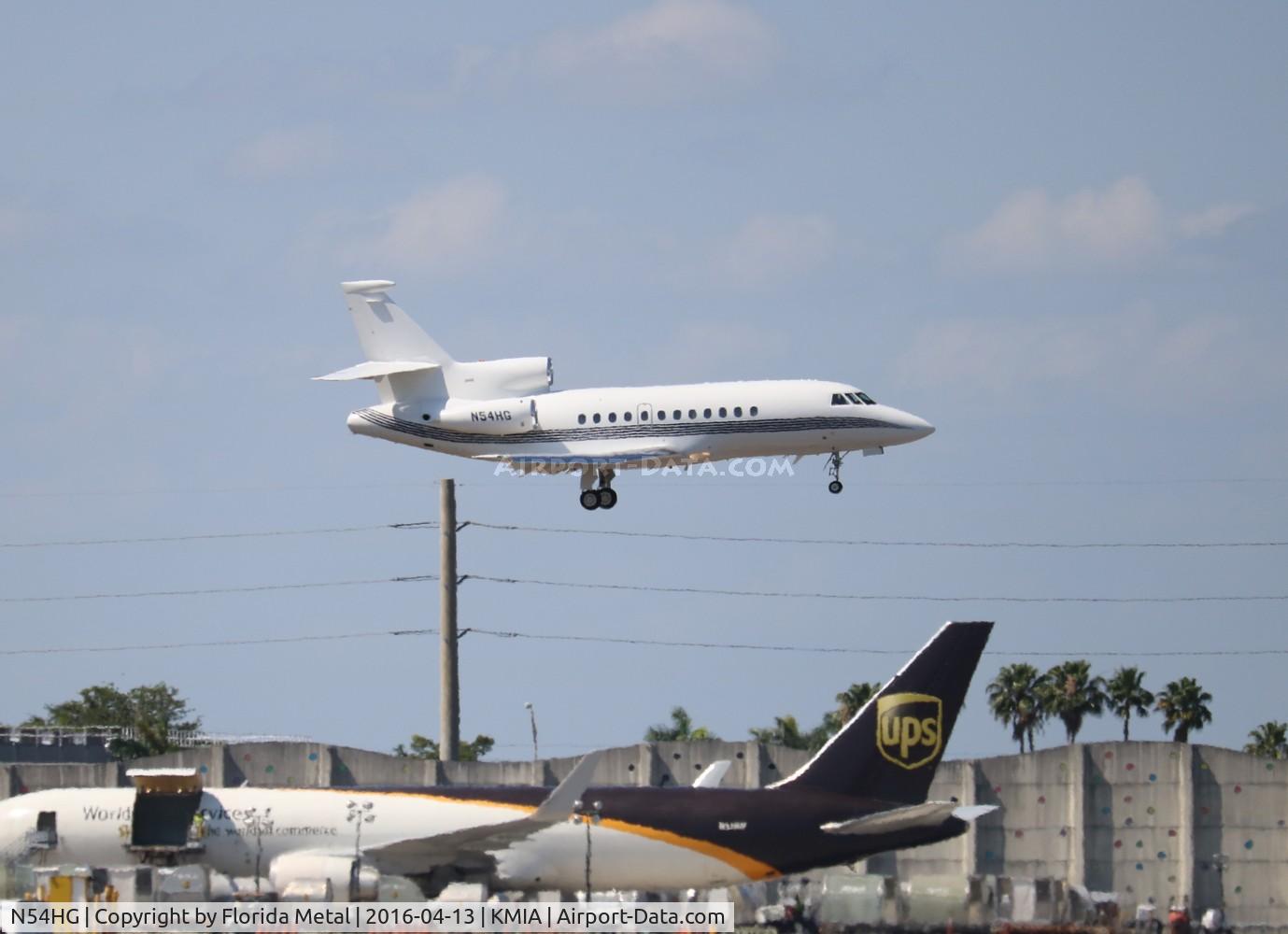 N54HG, 2004 Dassault Falcon 900EX C/N 140, MIA 2016