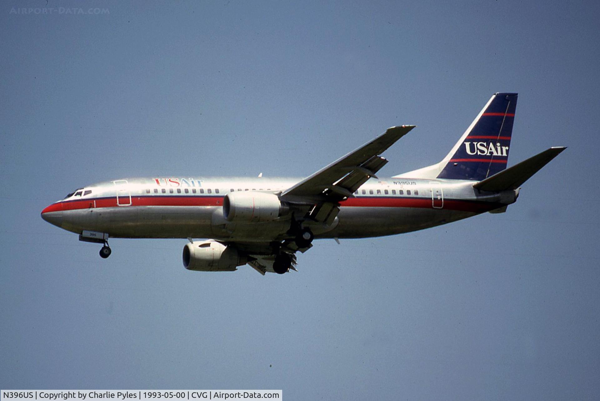 N396US, 1986 Boeing 737-3B7 C/N 23318, Pre Piedmont Colors