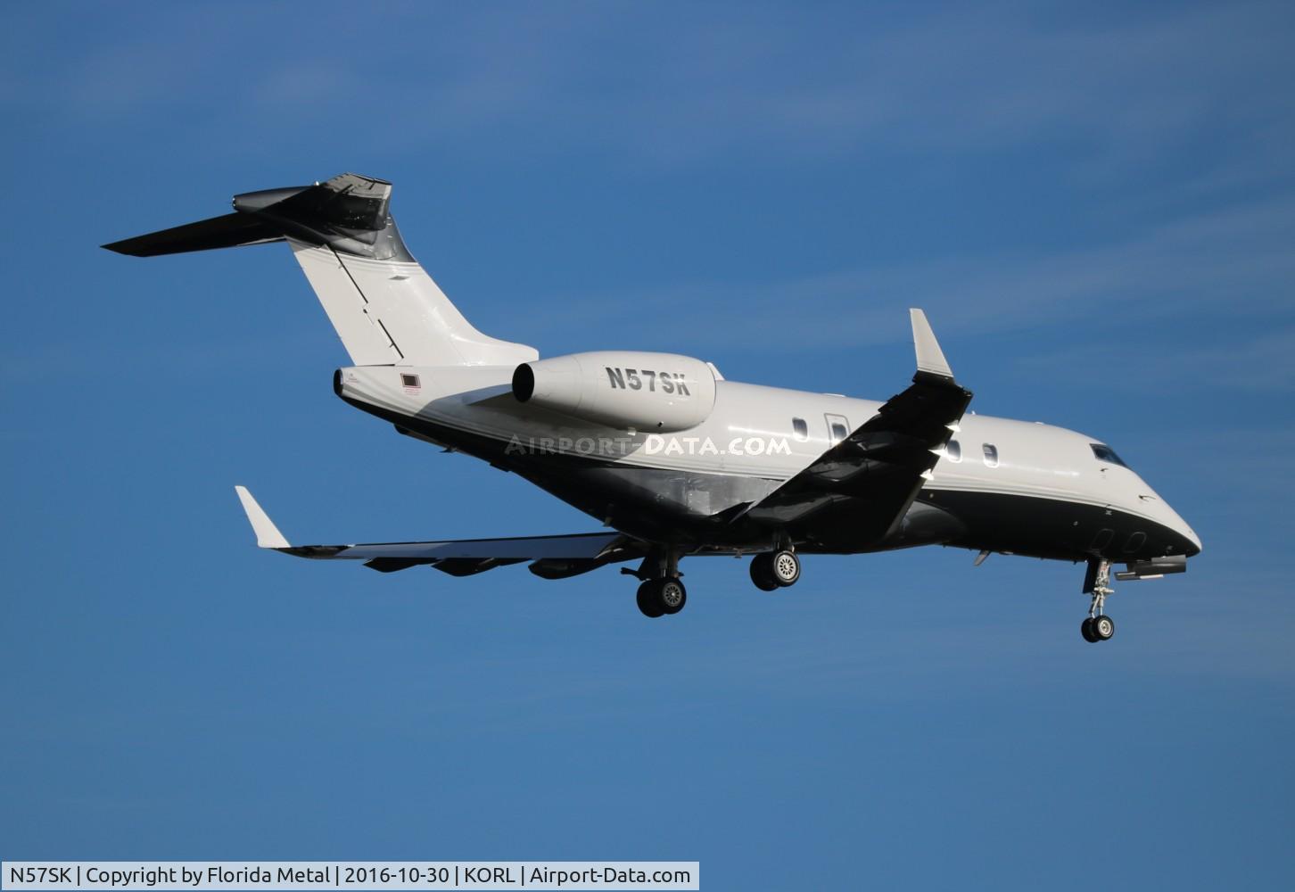 N57SK, Bombardier Challenger 300 (BD-100-1A10) C/N 20259, NBAA 2016