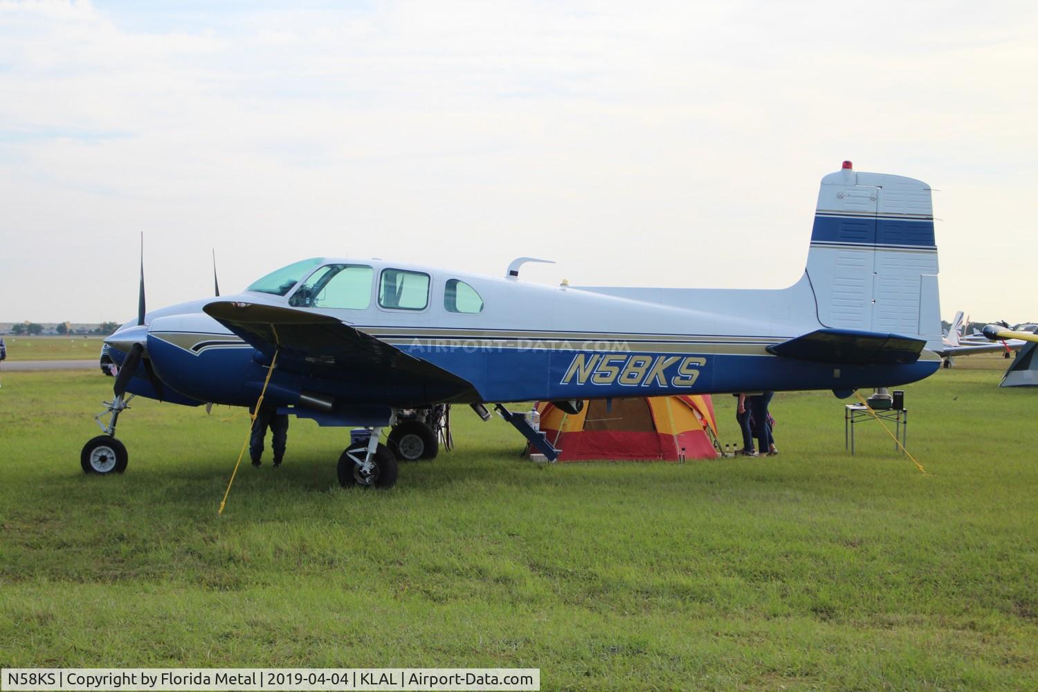 N58KS, 1958 Beech D50A Twin Bonanza C/N DH-165, Sun N Fun 2019