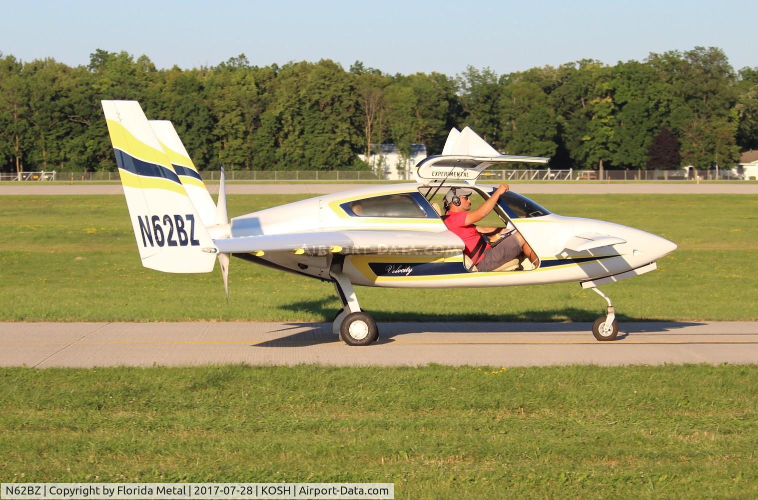 N62BZ, 2011 Velocity LW RG-E C/N DMO344, Air Venture 2017