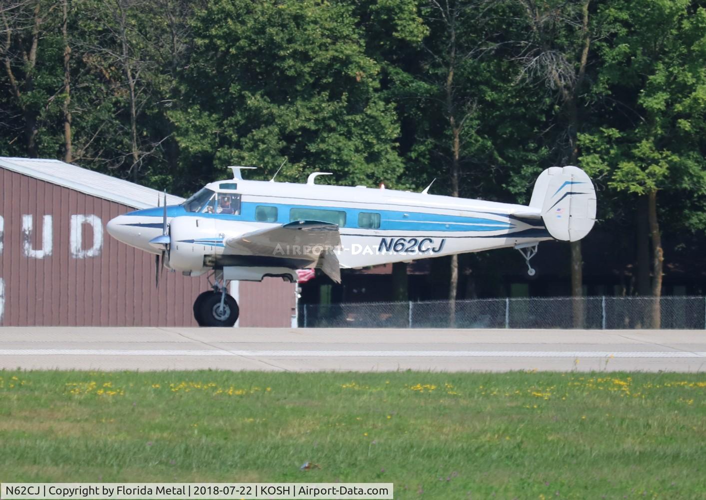 N62CJ, 1962 Beech H-18 C/N BA-633, Air Venture 2018