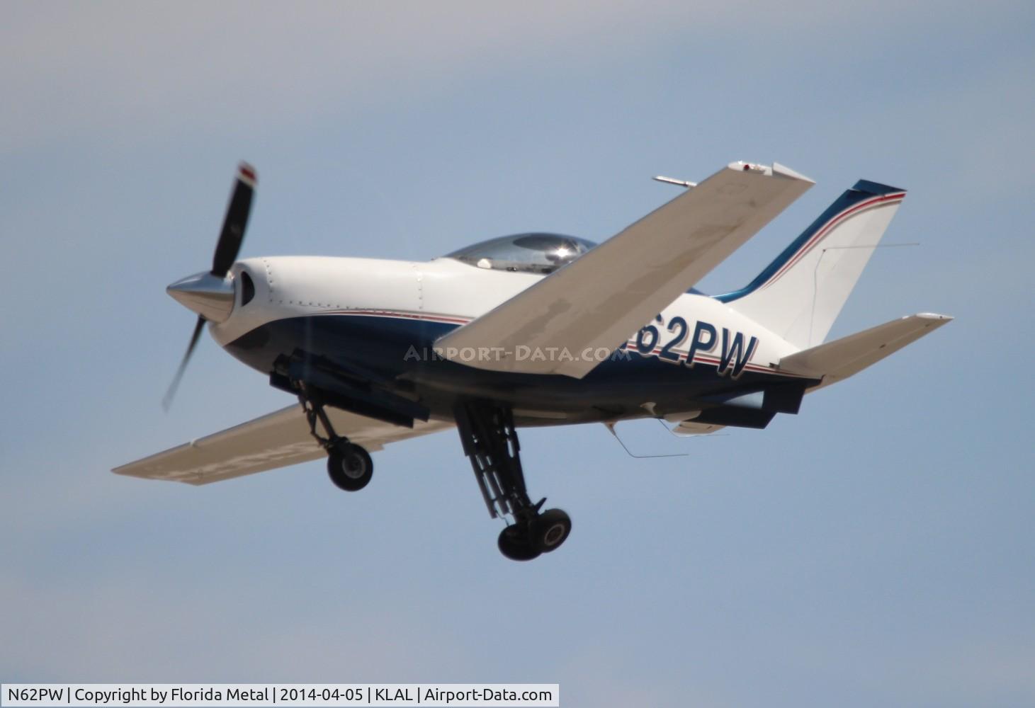 N62PW, Questair Venture C/N SN-19, Sun N Fun 2014