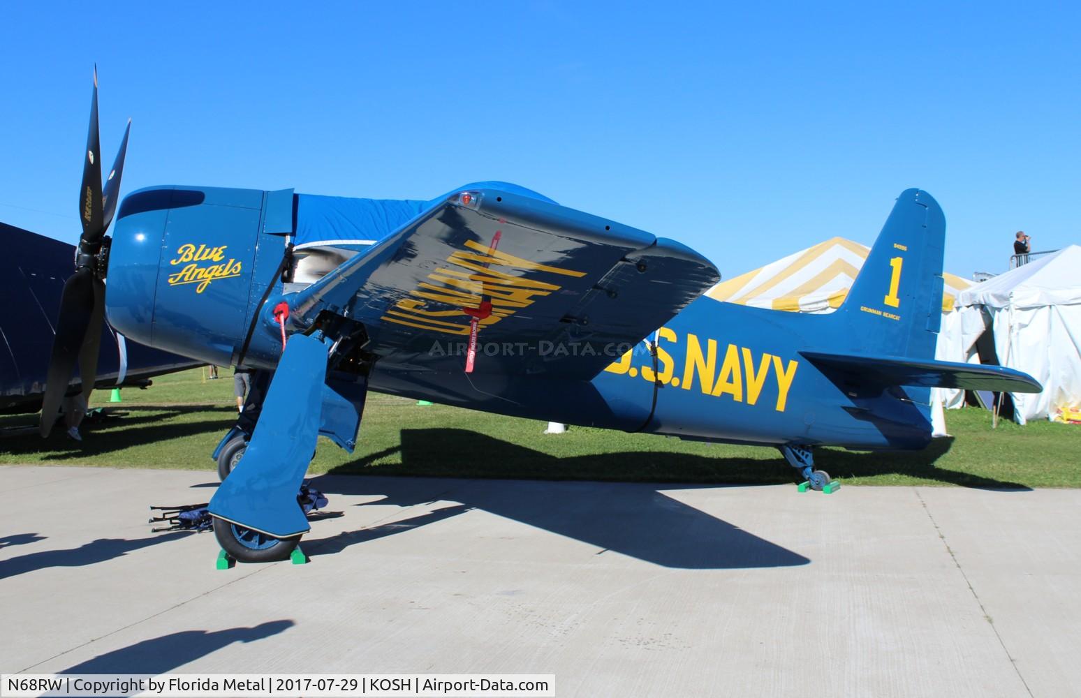 N68RW, 1947 Grumman F8F-2 (G58) Bearcat C/N D.1162, OSH 2017