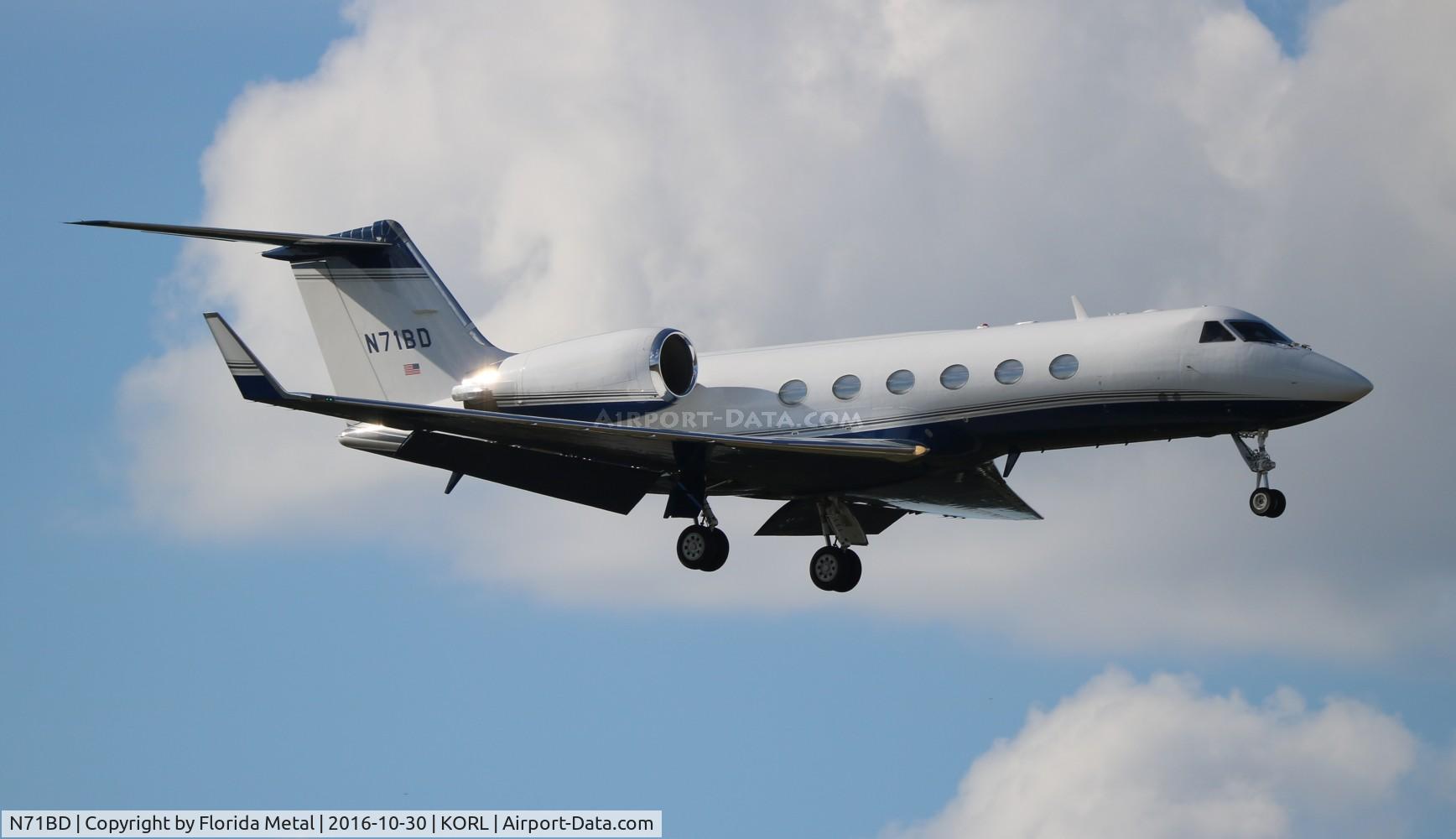 N71BD, 2000 Gulfstream Aerospace G-IV-SP C/N 1415, NBAA 2016
