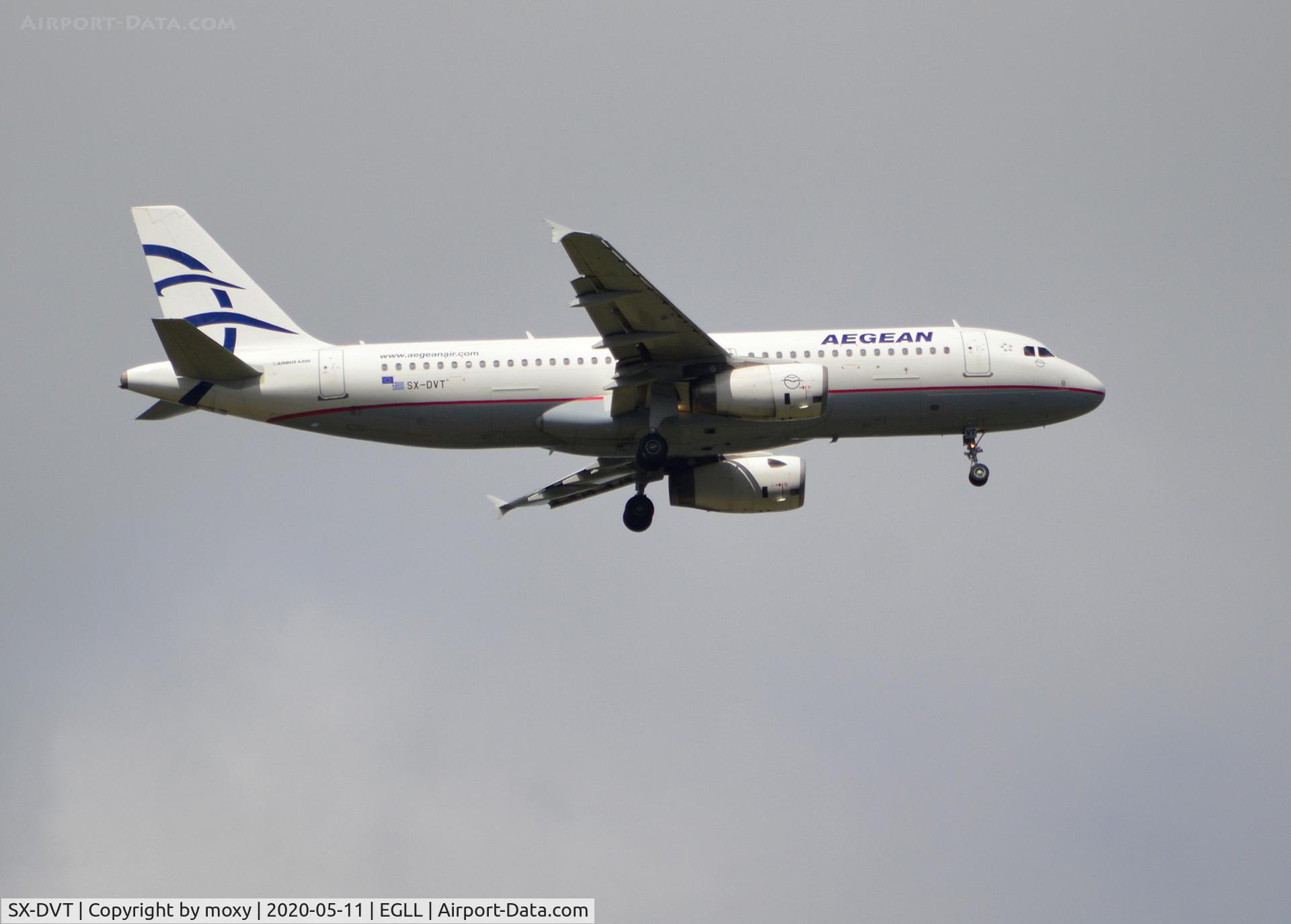 SX-DVT, 2008 Airbus A320-232 C/N 3745, Airbus A320-232 on finals to London Heathrow.