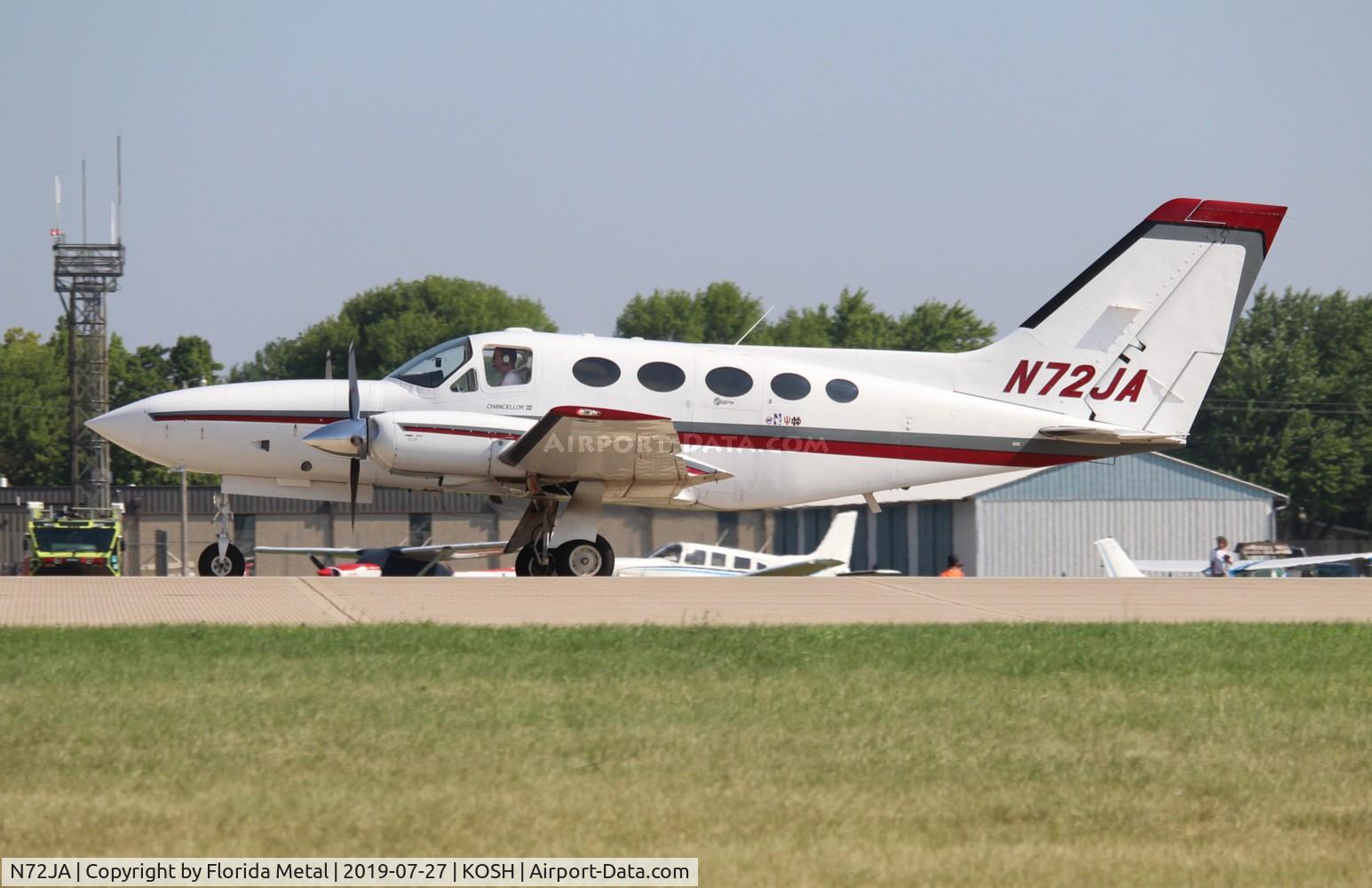 N72JA, 1979 Cessna 414A Chancellor C/N 414A-0333, Air Venture 2019