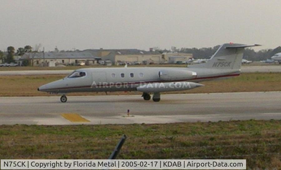 N75CK, 1978 Gates Learjet 25D C/N 256, DAB 2006