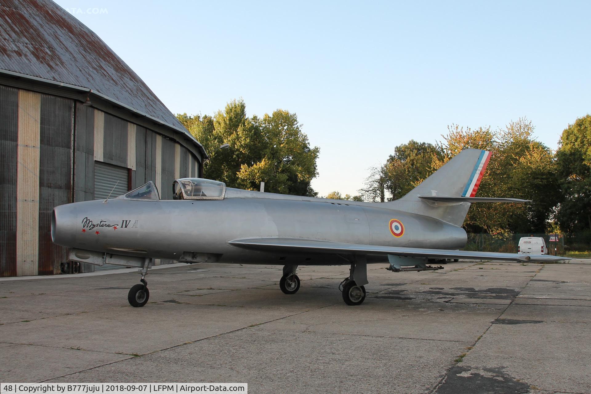 48, Dassault Mystere IVA C/N 48, at Melun