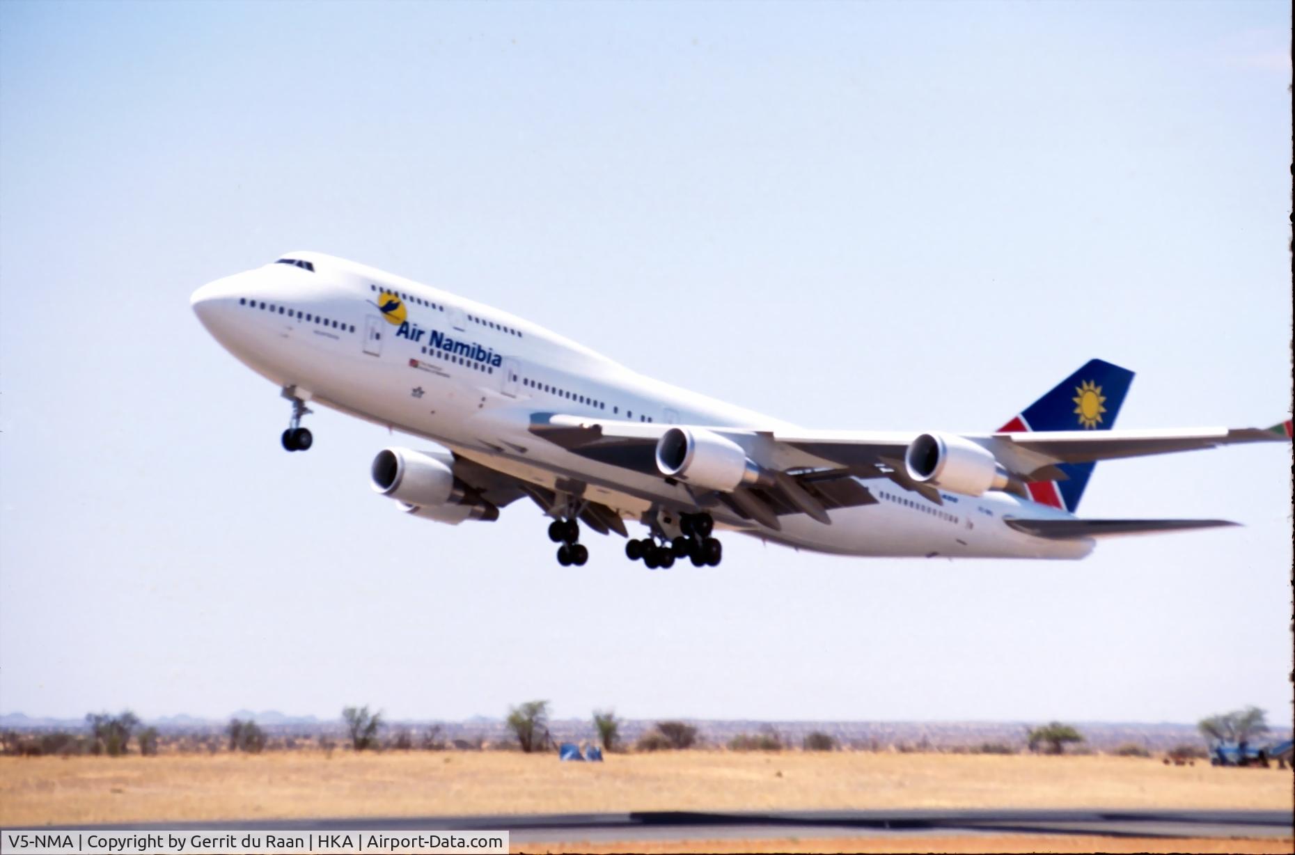 V5-NMA, 1999 Boeing 747-48EM C/N 28551, Training, shortly after delivery in Nov 1999