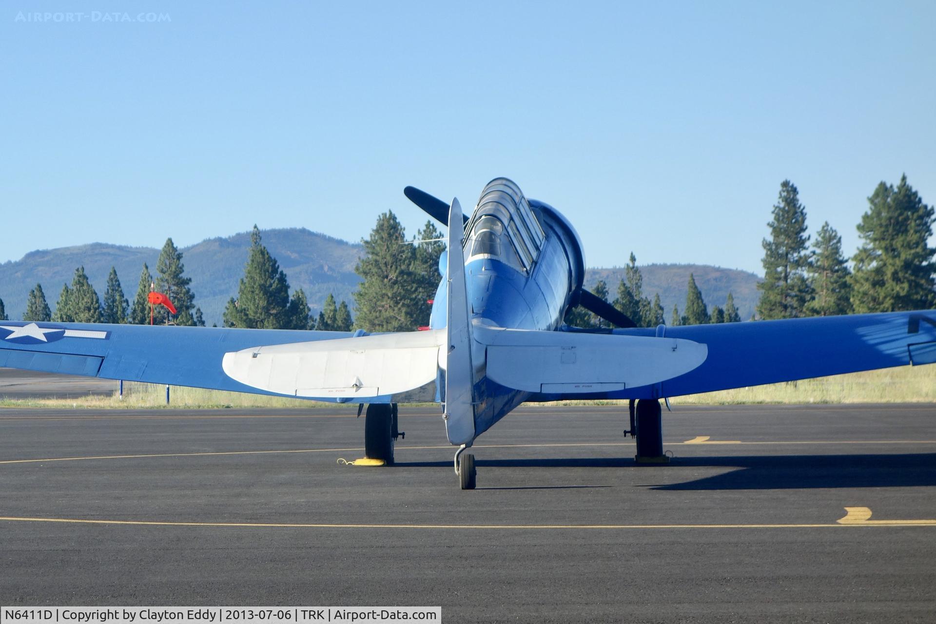N6411D, 1942 North American SNJ-4 Texan C/N 88-10117, Truckee Airport California 2013.
