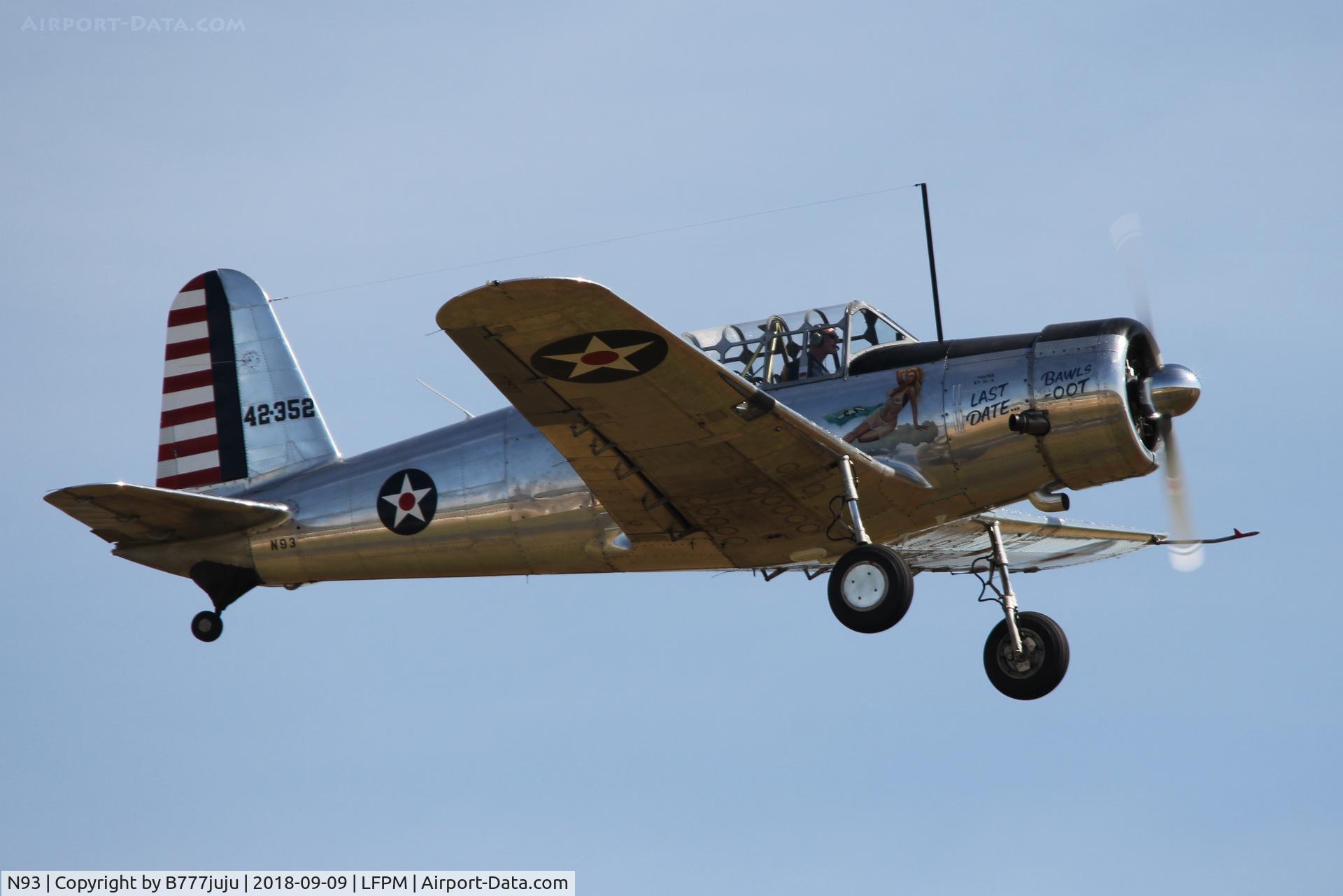 N93, 1943 Convair BT-13A Valiant C/N 9102, at Melun