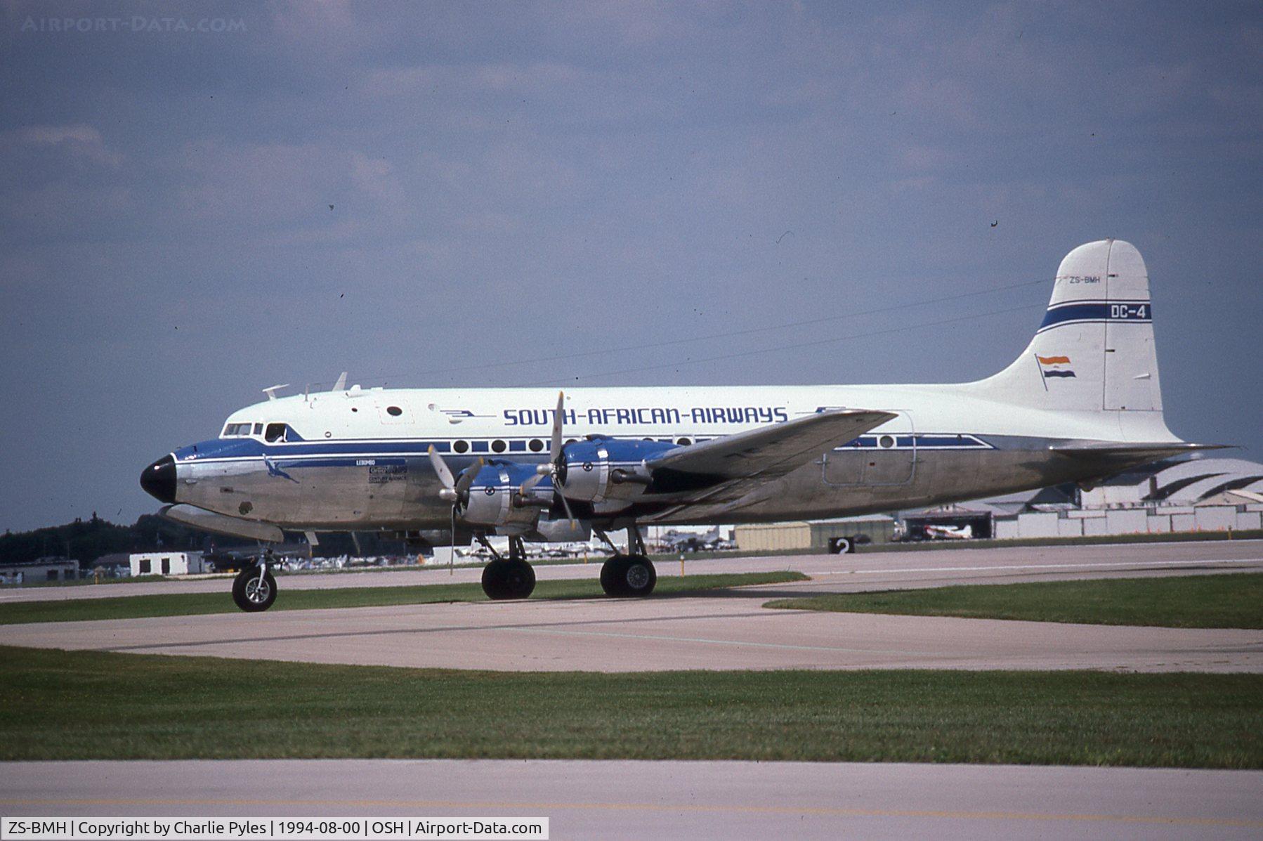 ZS-BMH, 1947 Douglas DC-4-1009 Skymaster C/N 43157, At the big show
