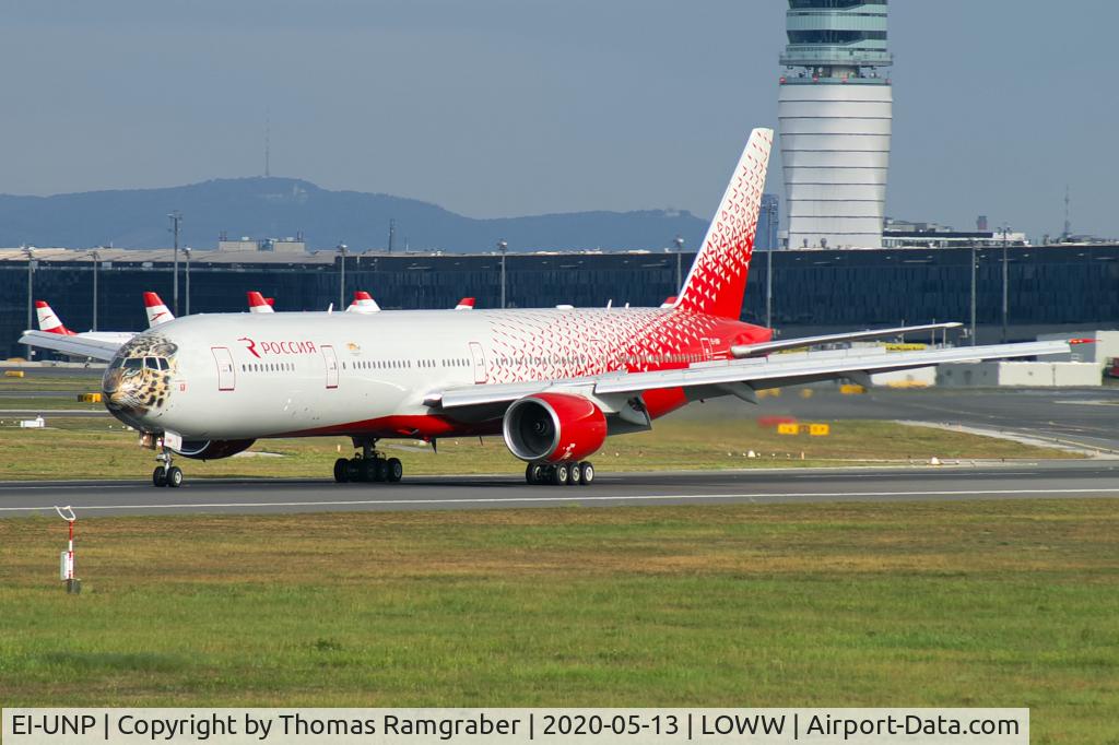 EI-UNP, 1998 Boeing 777-312 C/N 28516, Rossiya Boeing 777-300