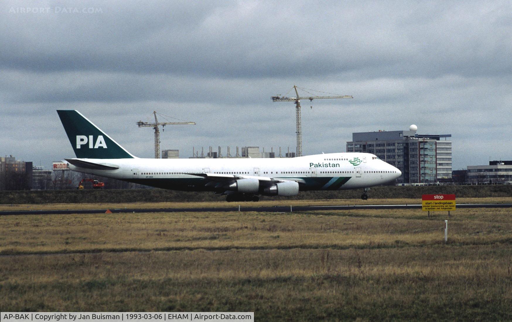 AP-BAK, 1979 Boeing 747-240B C/N 21825, PIA