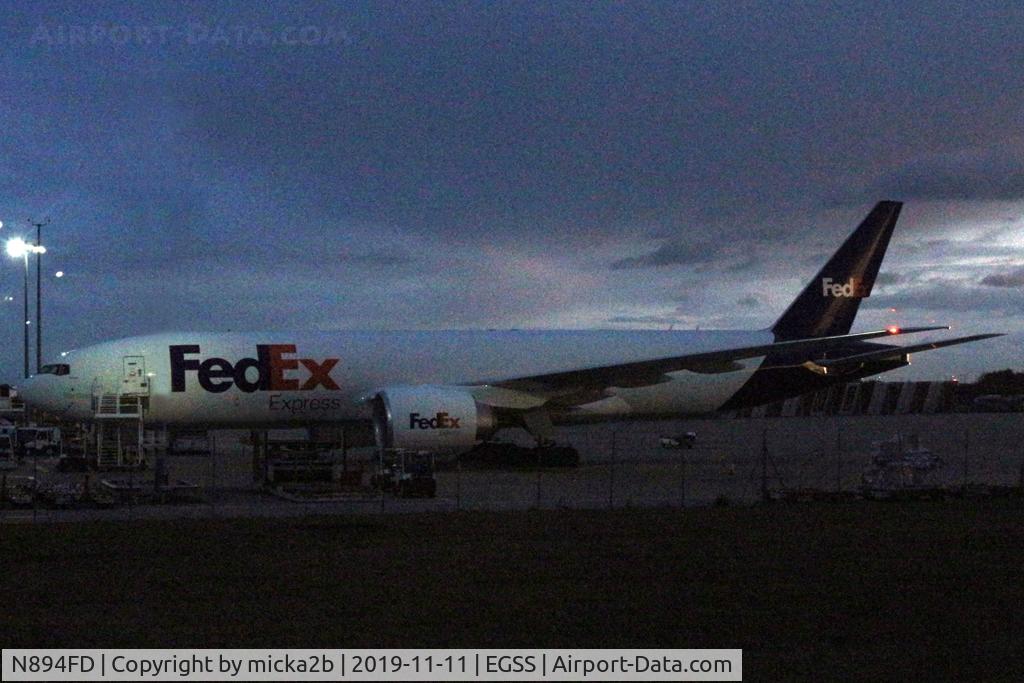 N894FD, 2019 Boeing 777-FS2 C/N 41737, Parked