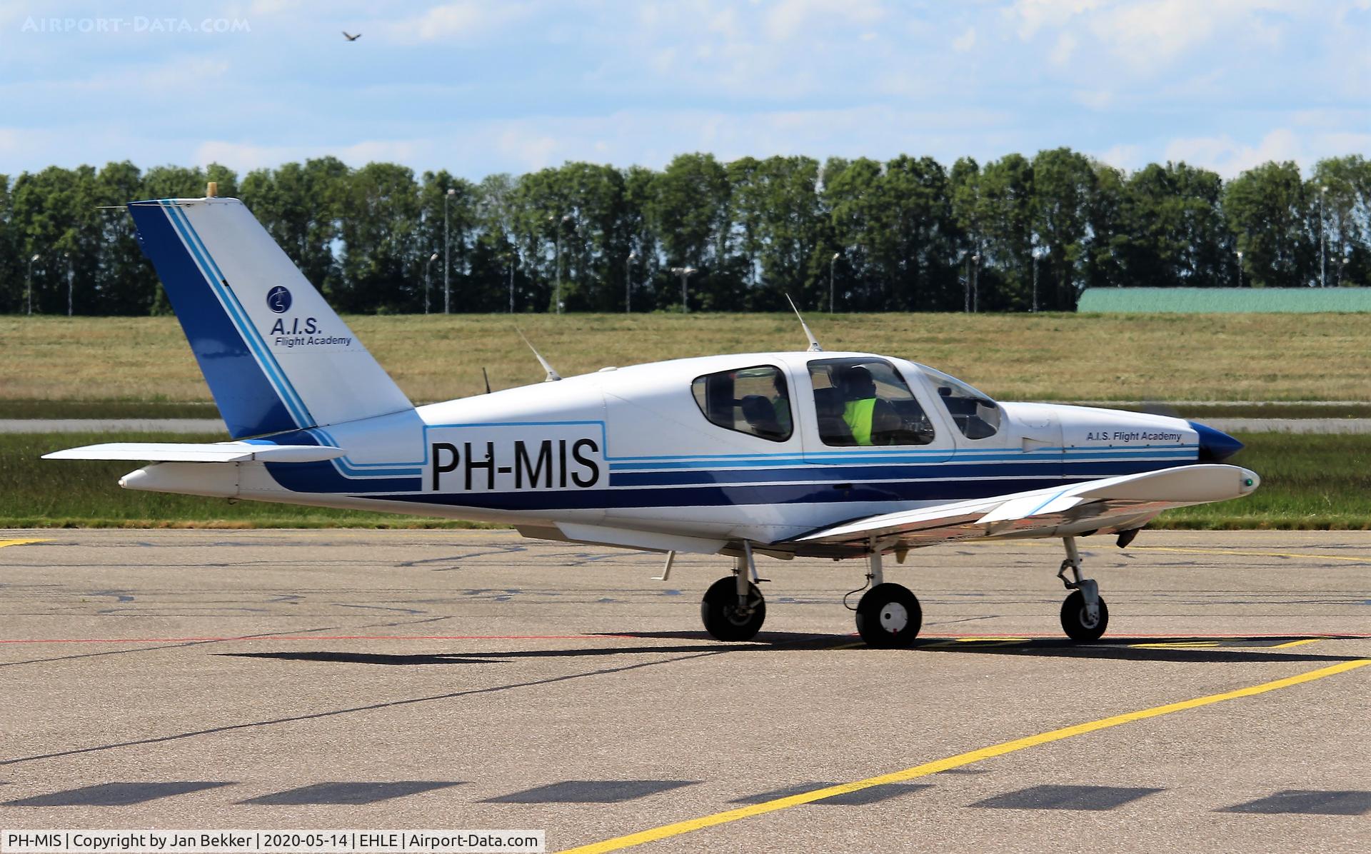 PH-MIS, 1987 Socata TB-10 C/N 739, Lelystad Airport