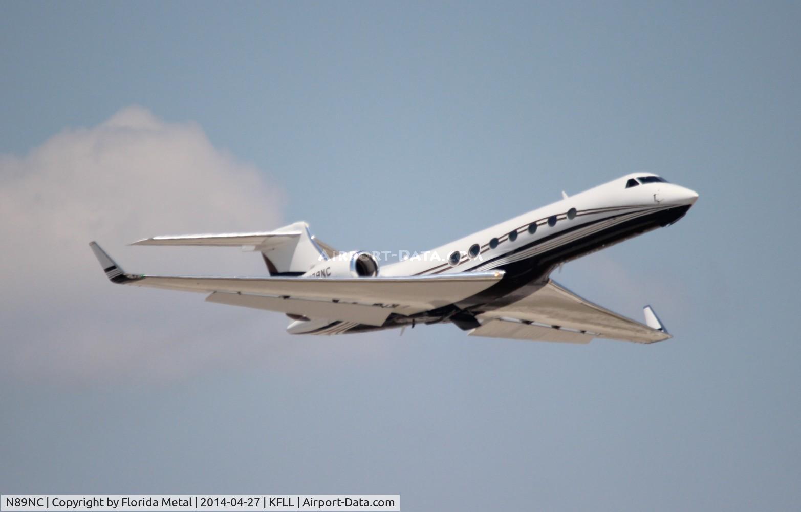 N89NC, 2004 Gulfstream Aerospace GV-SP (G550) C/N 5049, FLL 2014