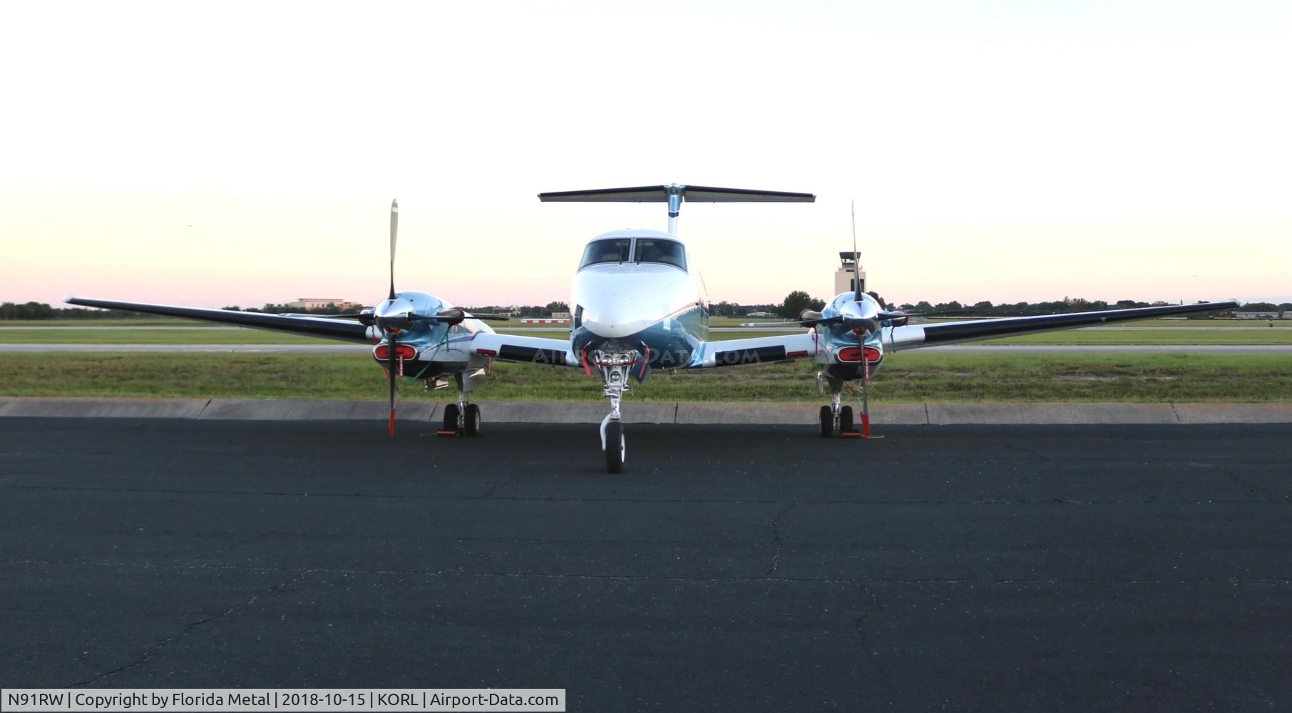 N91RW, 1984 Beech 300 C/N FA-21, NBAA 2018