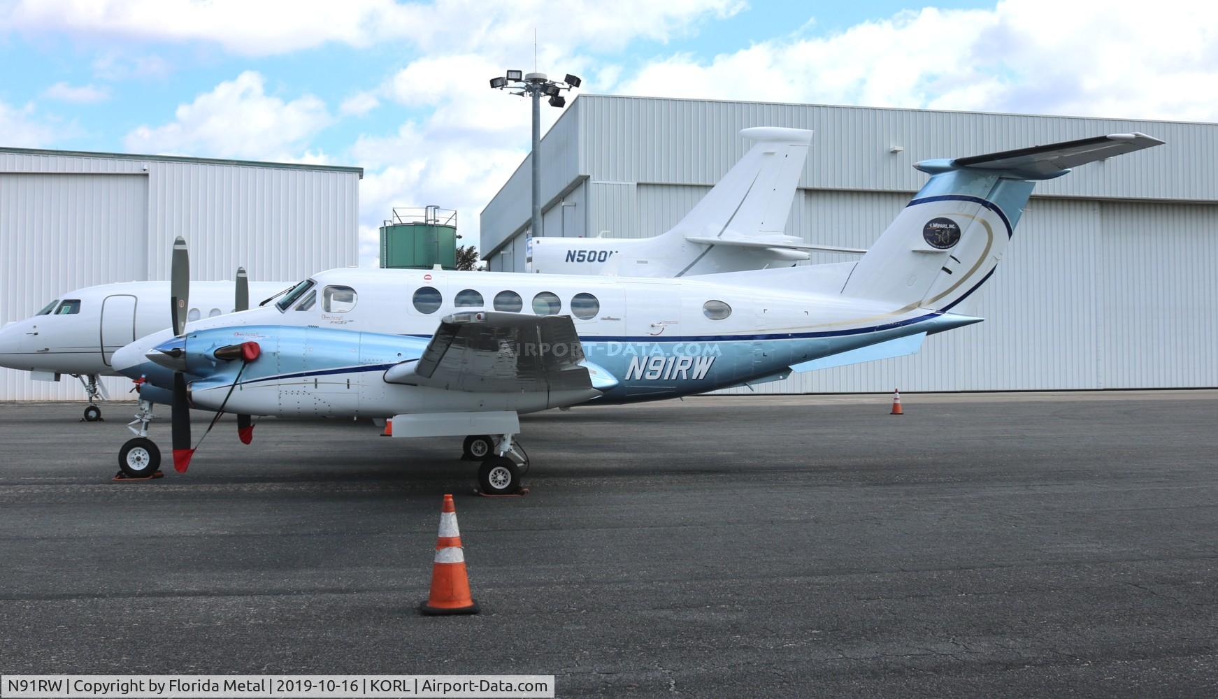 N91RW, 1984 Beech 300 C/N FA-21, ORL 2019