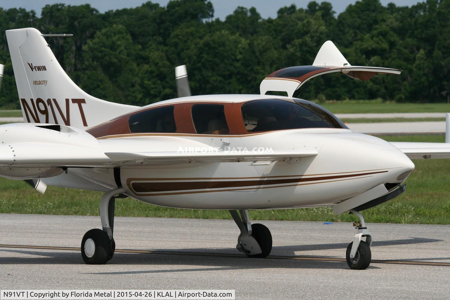 N91VT, Velocity Velocity V-Twin C/N 001, Sun N Fun 2015