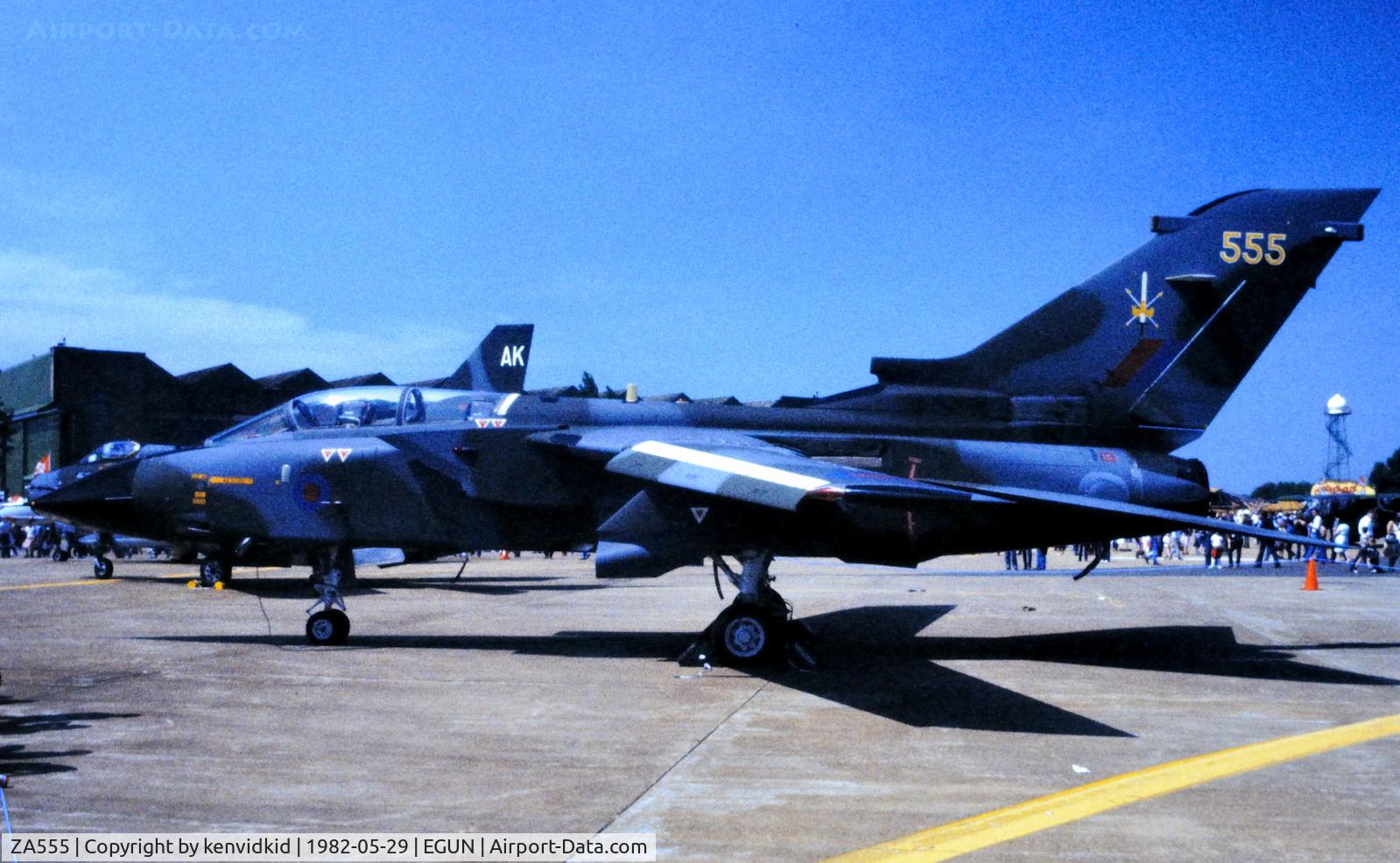 ZA555, 1981 Panavia Tornado GR.1 C/N 074/BT020/3039, At the 1982 Mildenhall Air Fete.