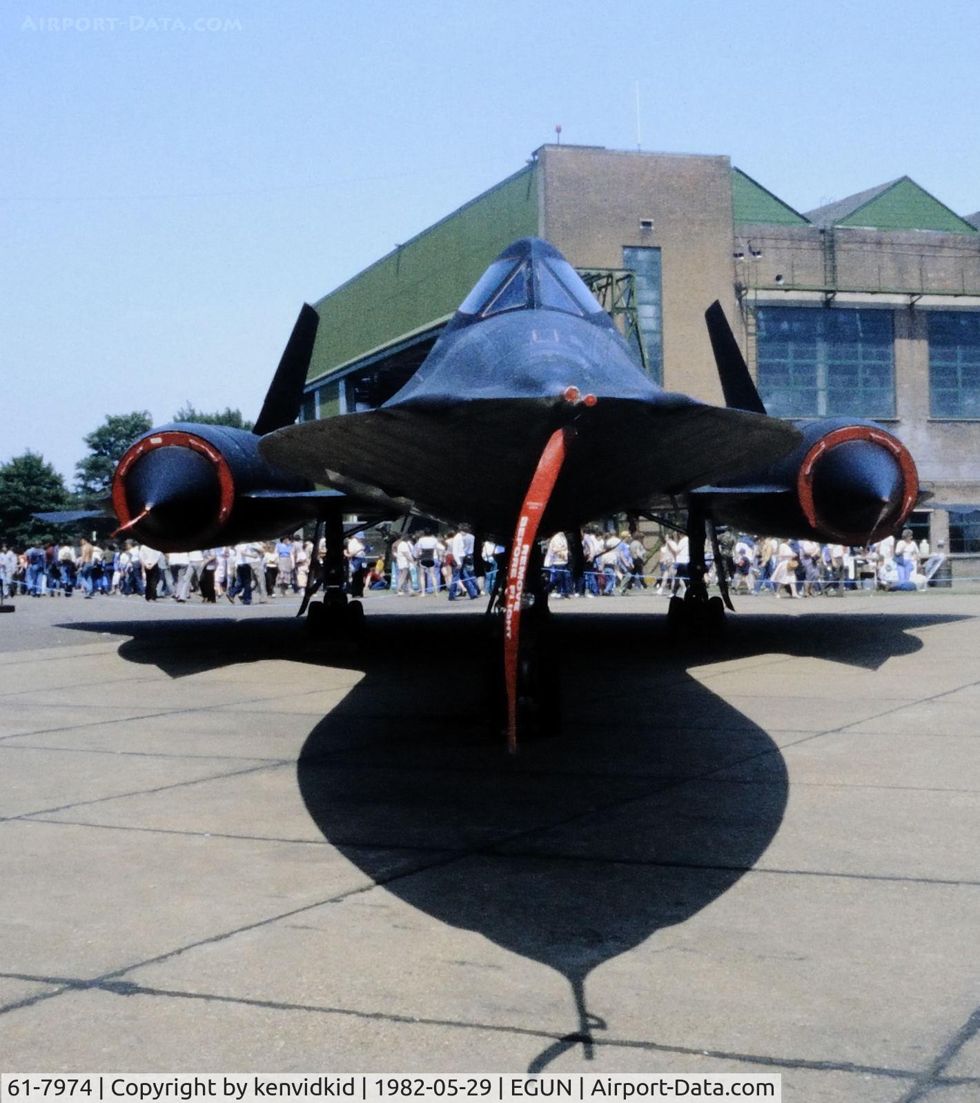 61-7974, Lockheed SR-71A Blackbird C/N 2025, At the 1982 Mildenhall Air Fete.