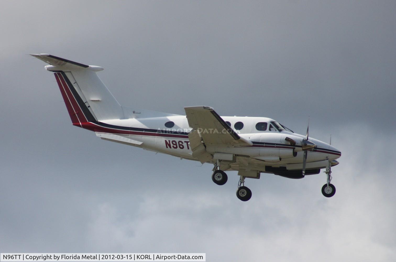 N96TT, 1980 Beech F90 King Air C/N LA-26, ORL 2012