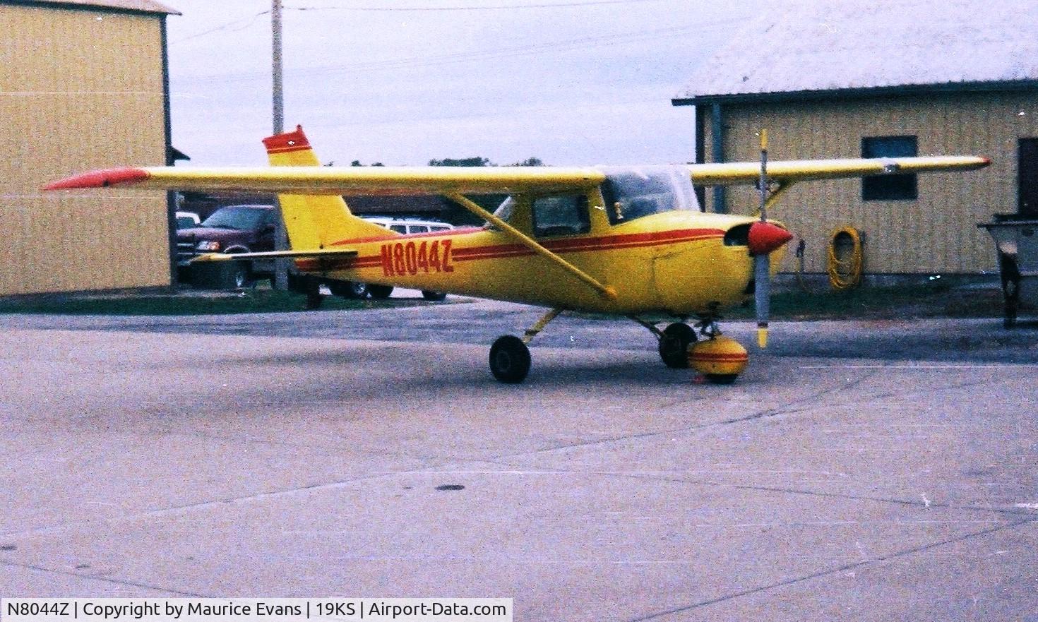 N8044Z, Cessna 150K C/N 15071255, Photo taken at the Chanute Municipal Airport, Kansas in 1998 or 1999.