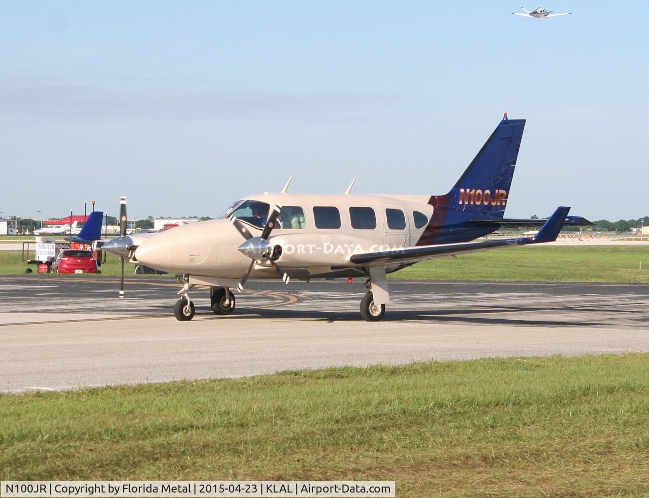N100JR, 1969 Piper PA-31-310 Navajo C/N 31-599, Sun N fun 2015