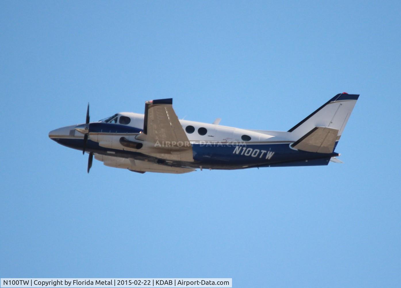 N100TW, 1978 Beech B100 King Air C/N BE-51, DAB 2015