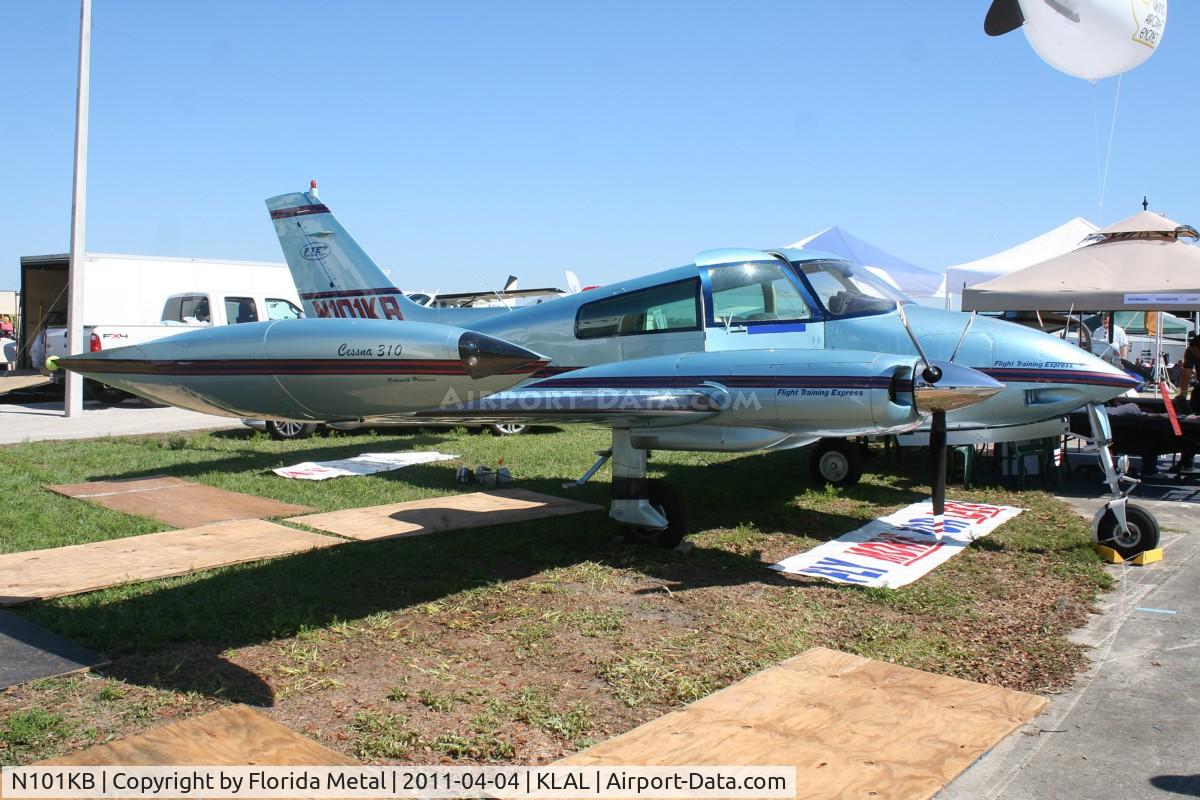 N101KB, 1968 Cessna 310N C/N 310N-0183, Sun N Fun 2011