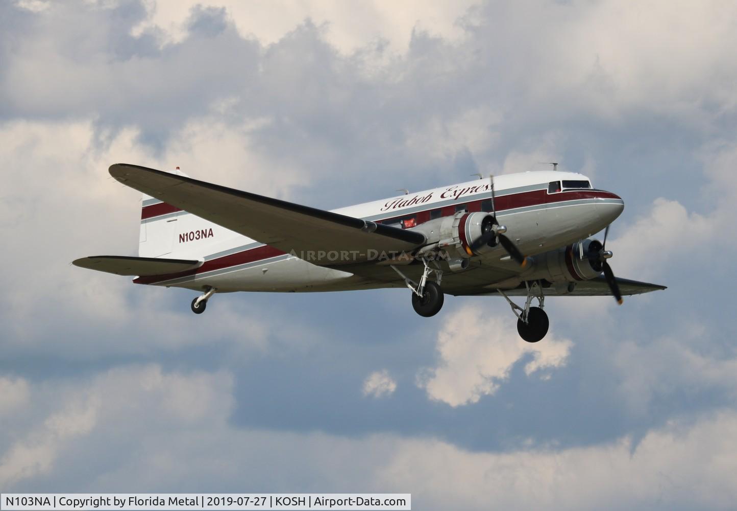 N103NA, 1945 Douglas DC-3C-S1C3G (C-47B) C/N 16821, OSH 2019
