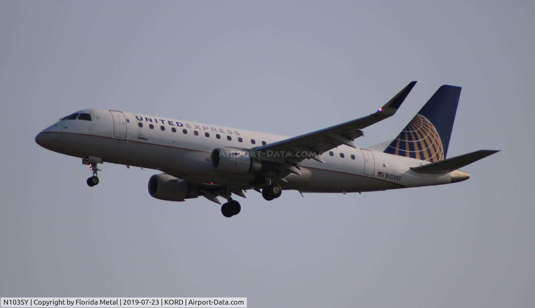 N103SY, 2014 Embraer 175LR (ERJ-170-200LR) C/N 17000390, ORL 2019