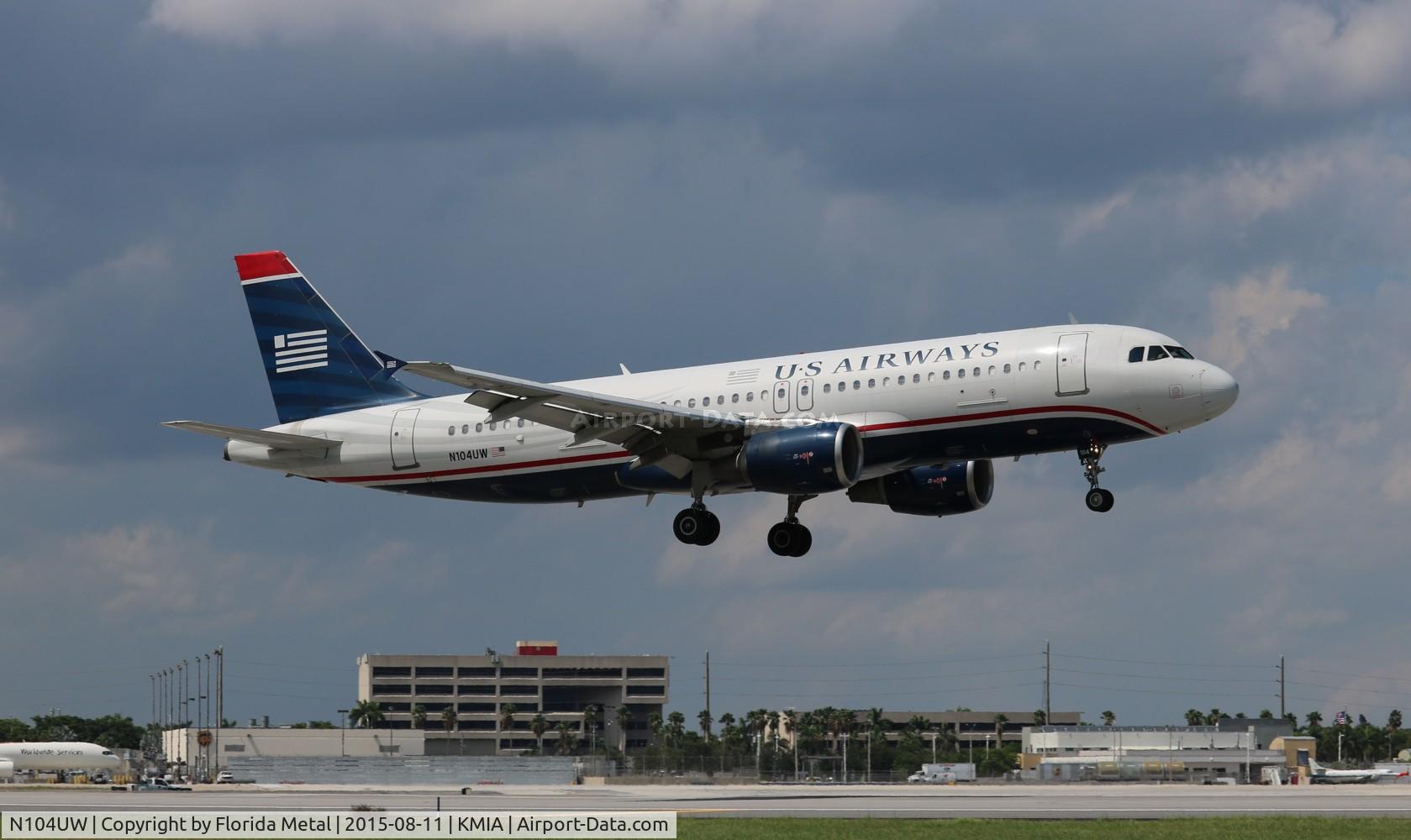 N104UW, 1999 Airbus A320-214 C/N 0863, MIA 2015