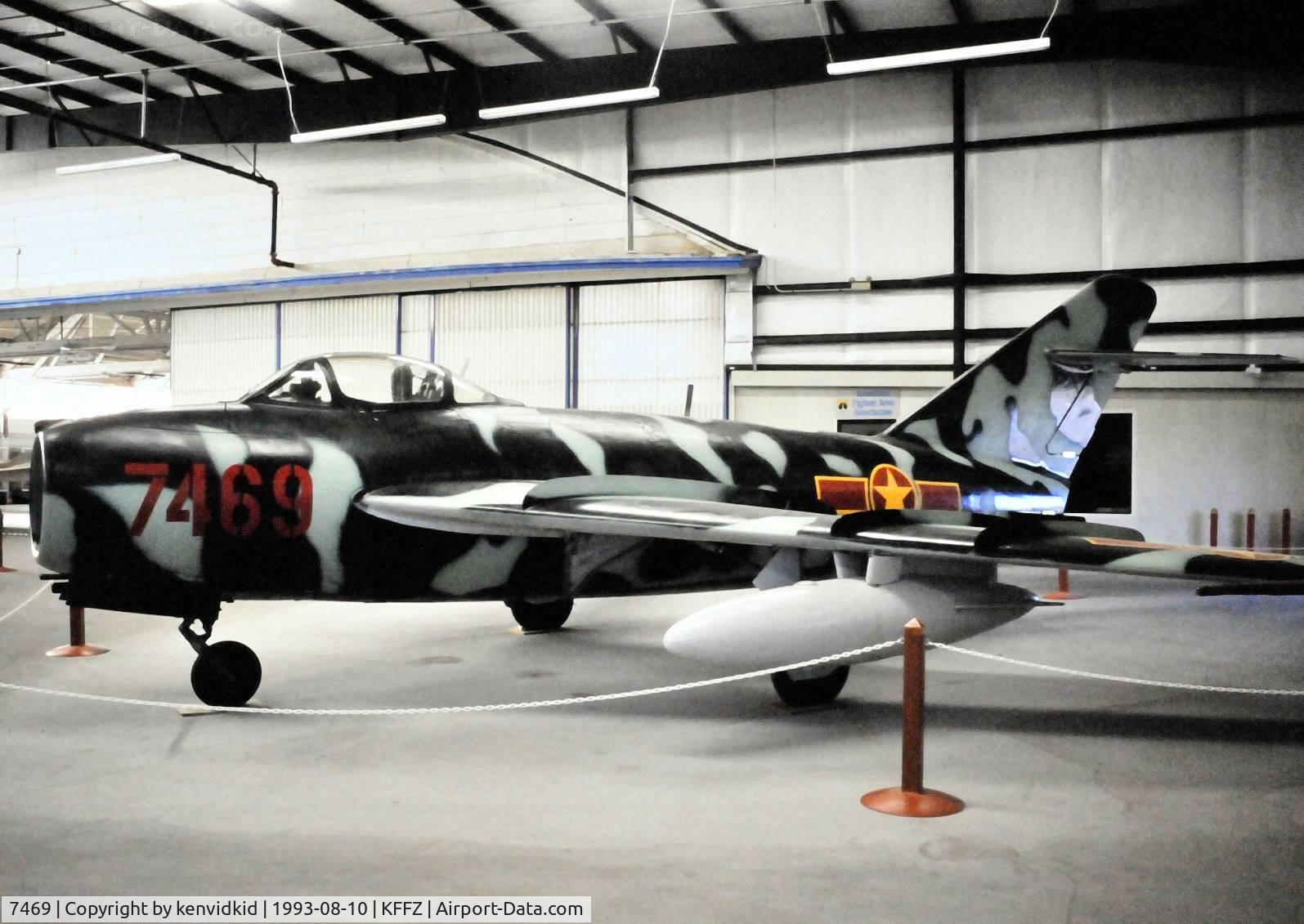 7469, Mikoyan-Gurevich MiG-17F C/N 1406016, At the Champlin Fighter Museum.