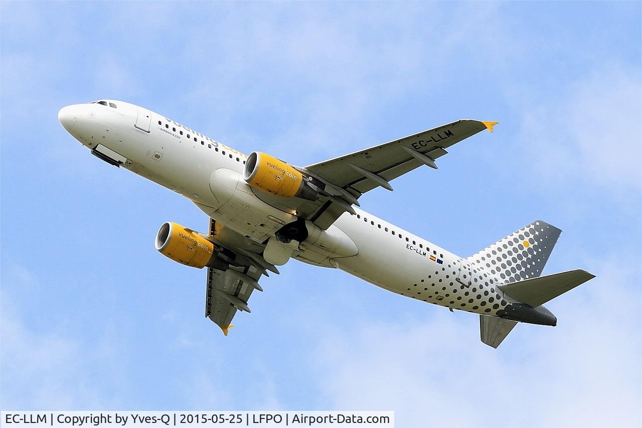 EC-LLM, 2011 Airbus A320-214 C/N 4681, Airbus A320-214, Take off Rwy 24, Paris-Orly Airport (LFPO-ORY)